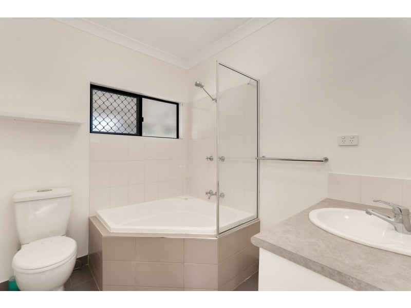 4 Nimroud Close, Mount Sheridan QLD 4868