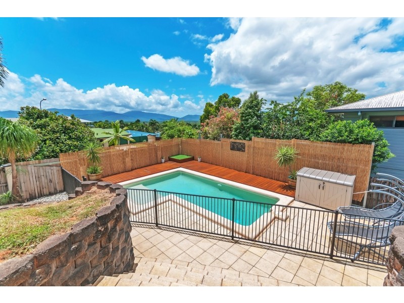 1 Maynard Close, Mount Sheridan QLD 4868