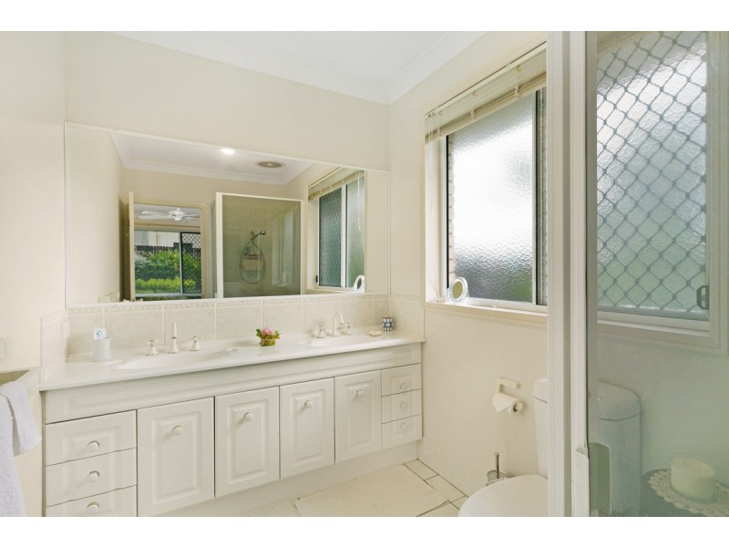 9 Staten Close, Mount Sheridan QLD 4868