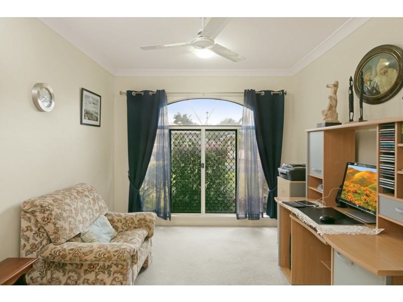 9 Staten Close, Mount Sheridan QLD 4868