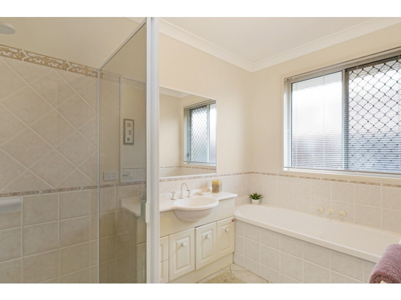 9 Staten Close, Mount Sheridan QLD 4868