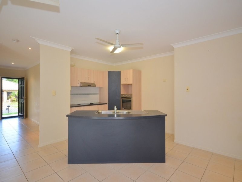 16 Fitzmaurice Drive, Bentley Park QLD 4869