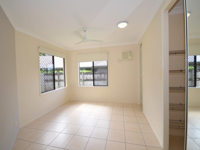 16 Fitzmaurice Drive, Bentley Park QLD 4869