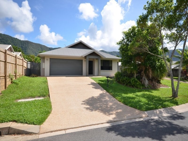16 Fitzmaurice Drive, Bentley Park QLD 4869