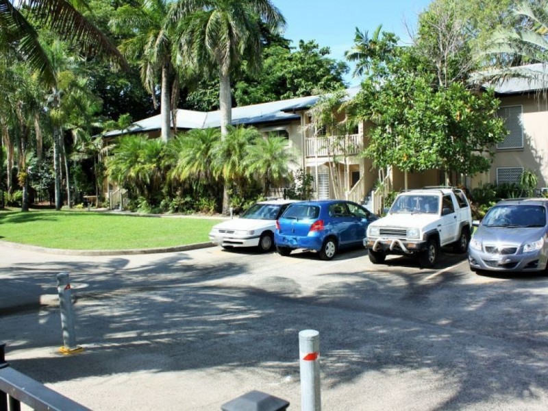 24/176 Spence Street, Cairns QLD 4870