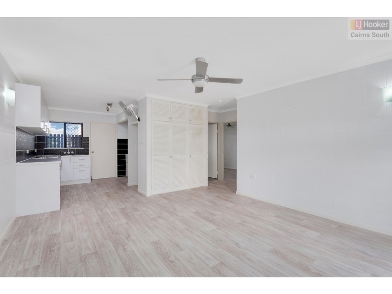 2/28 Girralong Street, Woree QLD 4868