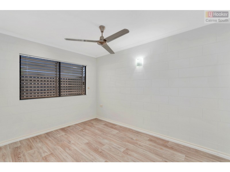 2/28 Girralong Street, Woree QLD 4868