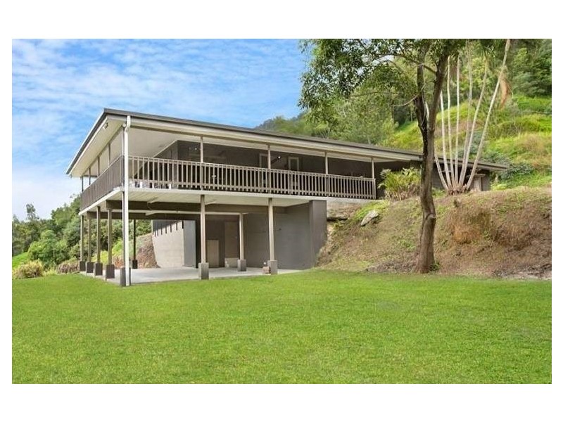 38-40 Lake Morris Road, Kanimbla QLD 4870