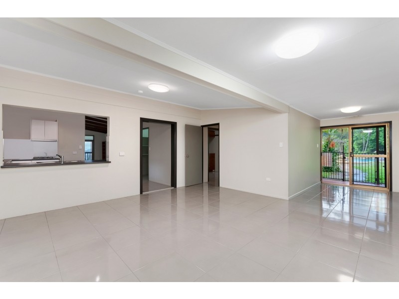 38-40 Lake Morris Road, Kanimbla QLD 4870