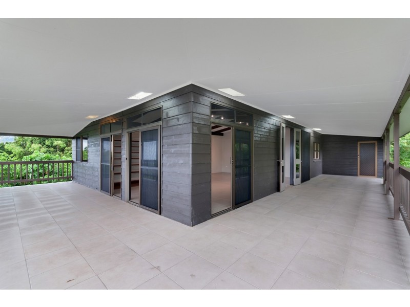 38-40 Lake Morris Road, Kanimbla QLD 4870