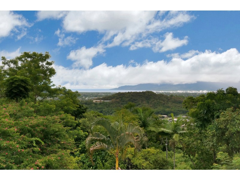 38-40 Lake Morris Road, Kanimbla QLD 4870