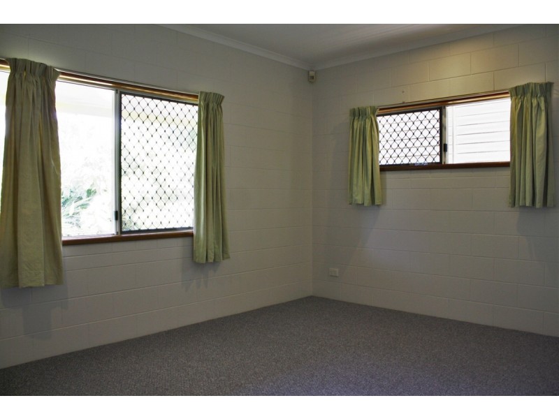 21 Bounty Close, Bentley Park QLD 4869