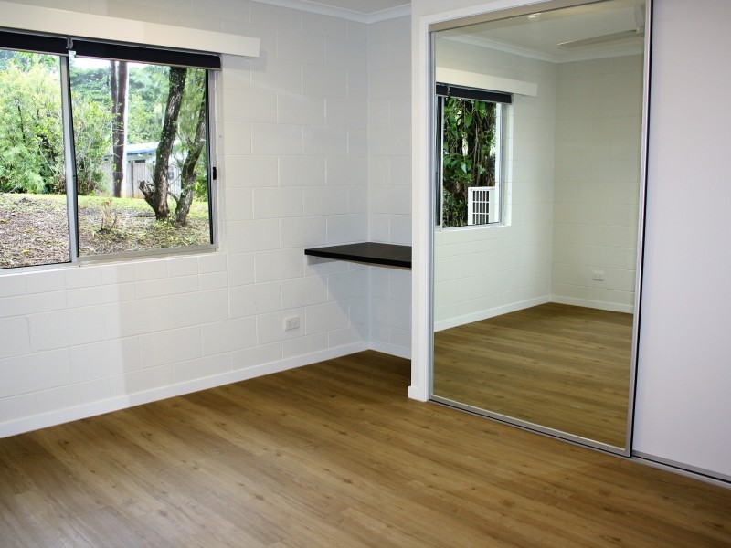 1/9 Anivas Close, Freshwater QLD 4870