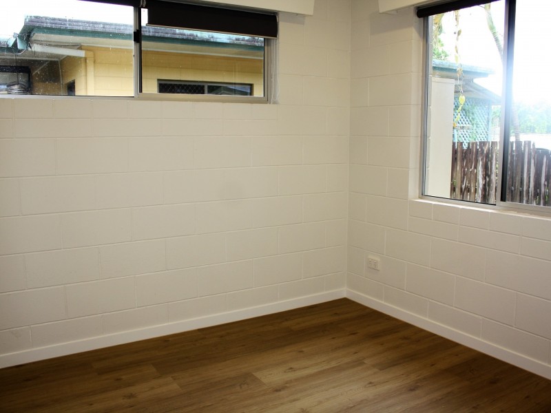 1/9 Anivas Close, Freshwater QLD 4870