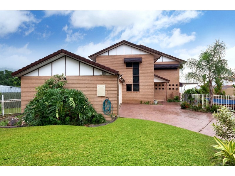 7 Hilltop Close, Bayview Heights QLD 4868