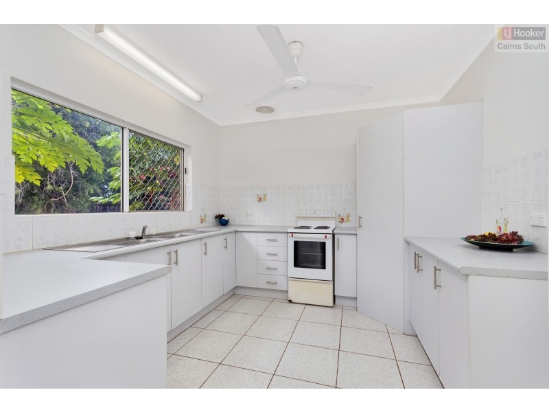 4 Caesar Street, Bentley Park QLD 4869