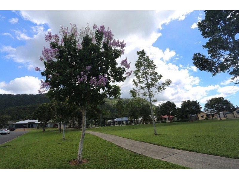 11 Lakefield Street, Mount Sheridan QLD 4868