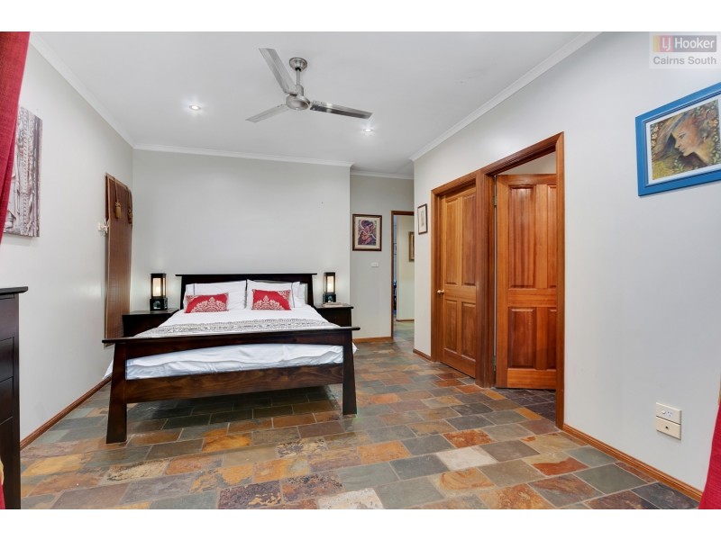 5 Waverley Court, Mount Sheridan QLD 4868