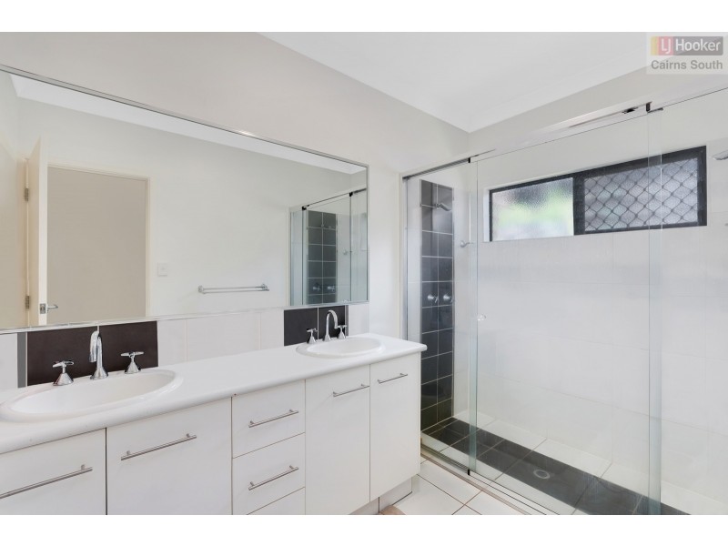 3 Angel Close, Kanimbla QLD 4870