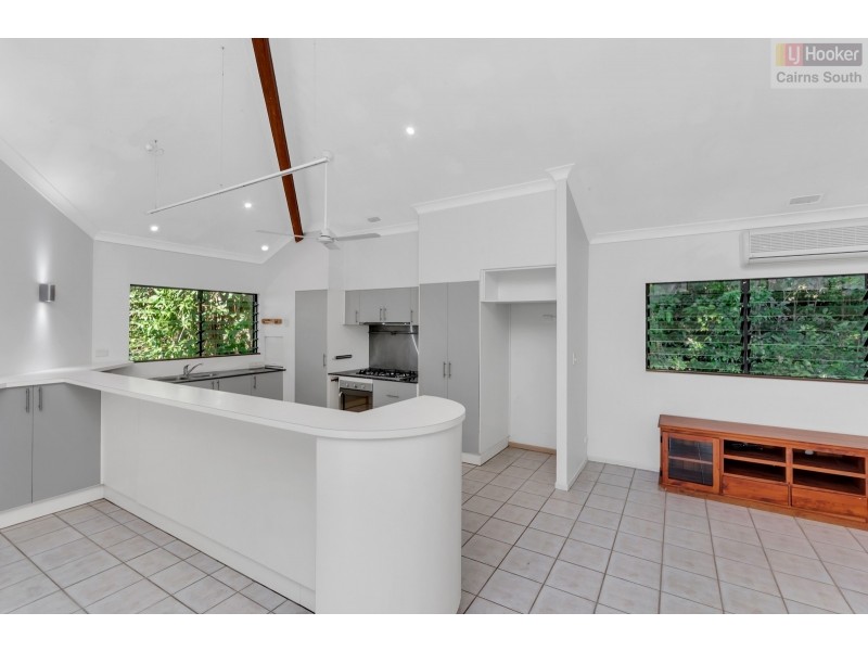 112 Mansfield Street, Earlville QLD 4870