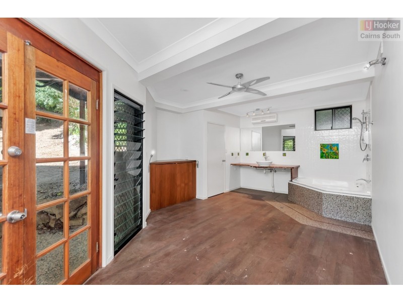 112 Mansfield Street, Earlville QLD 4870