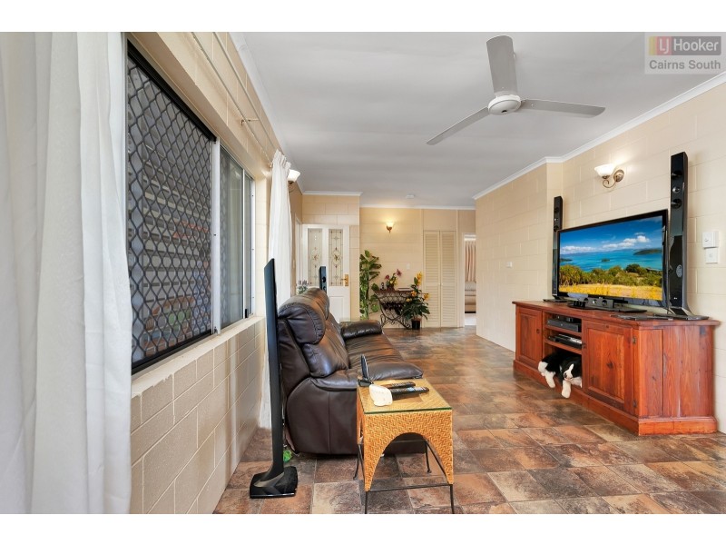 52 Tiffany Street, White Rock QLD 4868