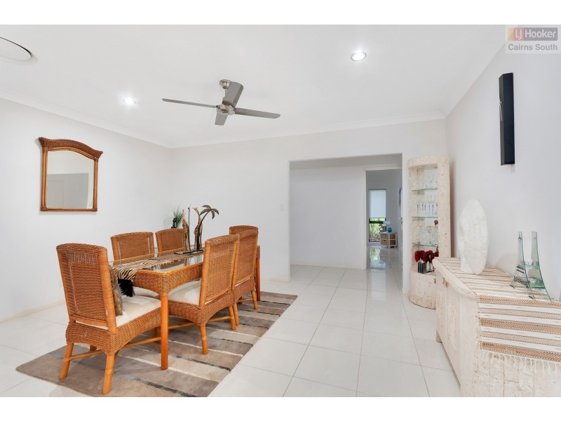 10 Shelbourne Street, Bentley Park QLD 4869