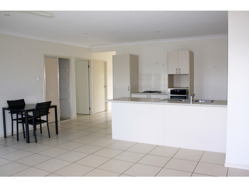 51 Leftwich Street, White Rock QLD 4868