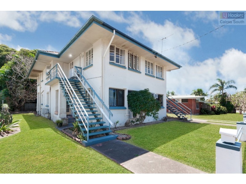 1/14 Casella Street, Earlville QLD 4870