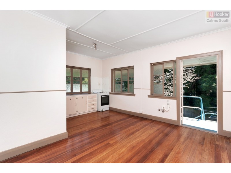 1/14 Casella Street, Earlville QLD 4870