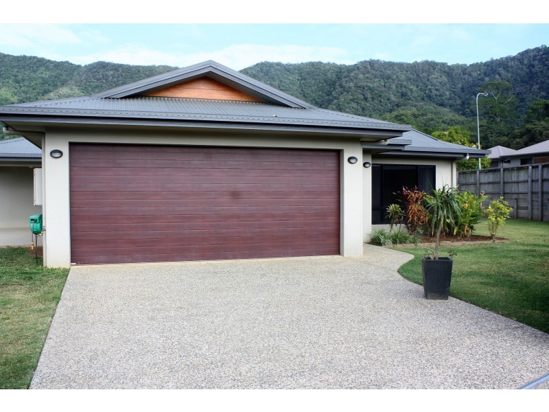 3 Lockyer Crescent, Bentley Park QLD 4869