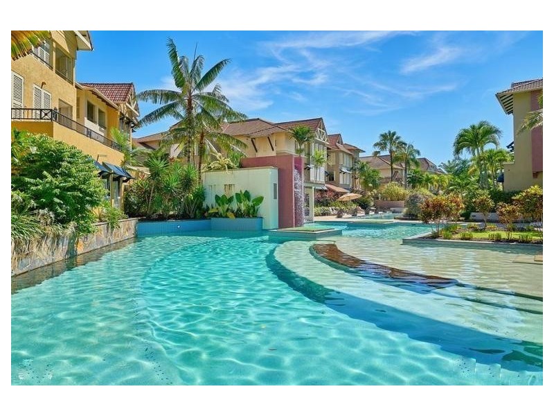 1623/2-10 Greenslopes Street, Cairns North QLD 4870