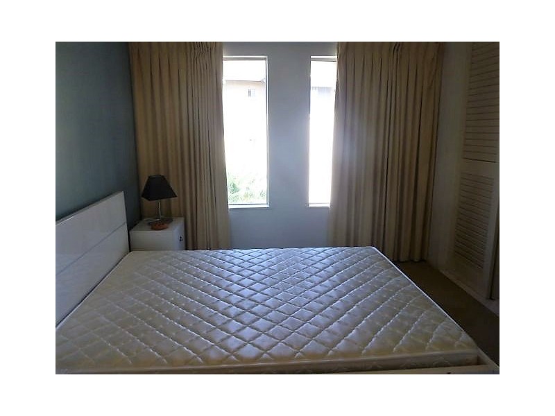 1623/2-10 Greenslopes Street, Cairns North QLD 4870