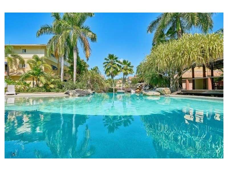 1623/2-10 Greenslopes Street, Cairns North QLD 4870