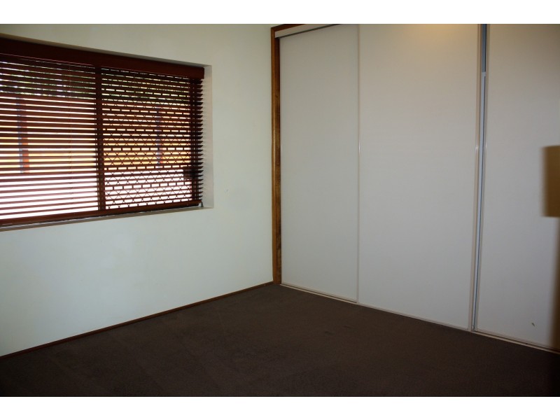 36 Gouldian Street, Bayview Heights QLD 4868