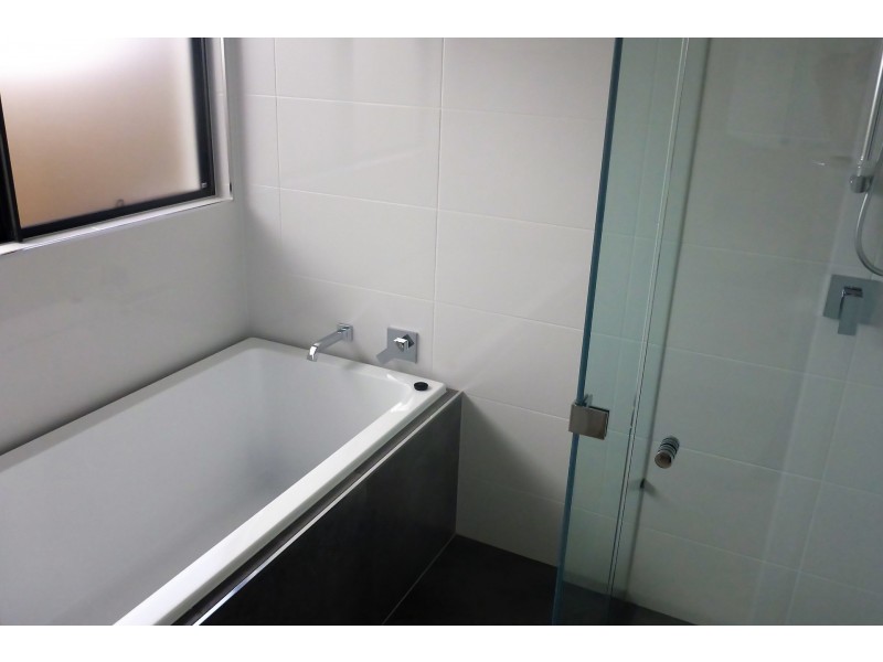 96 Cascade Boulevard, Palm Cove QLD 4879