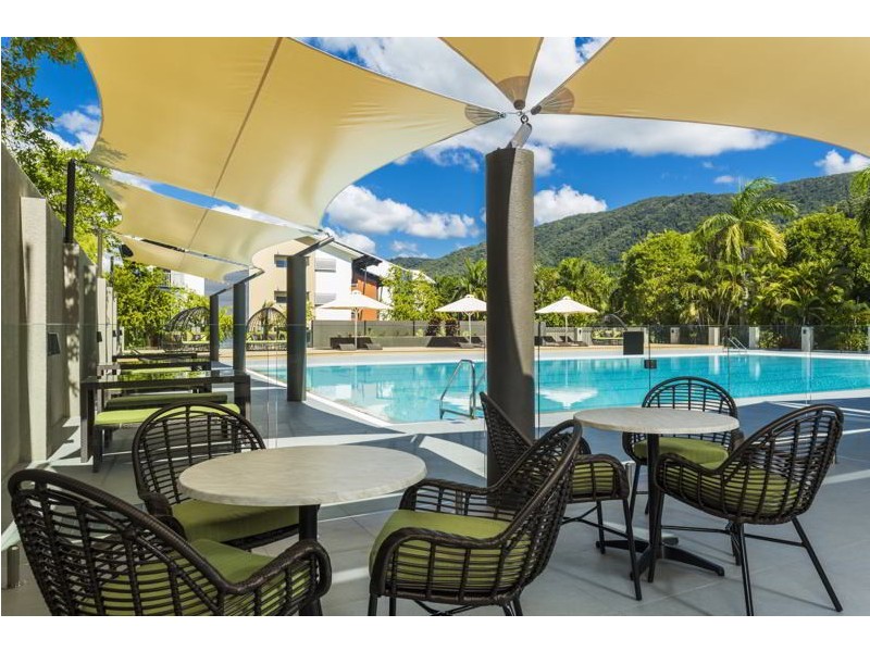 96 Cascade Boulevard, Palm Cove QLD 4879