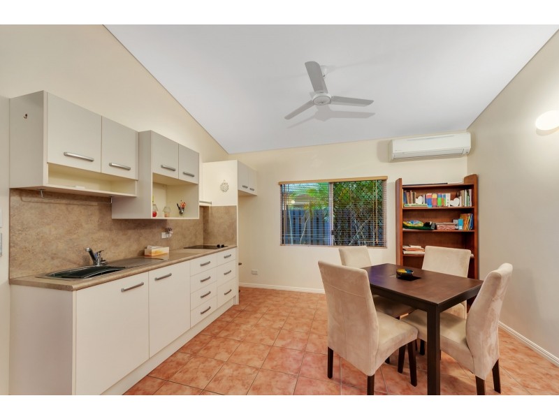 21 Oakblue Drive, Mount Sheridan QLD 4868