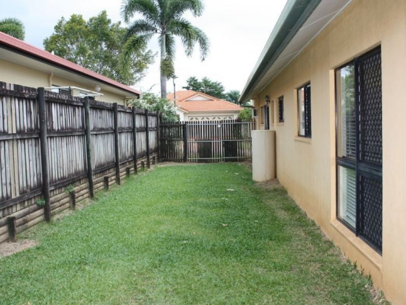 13 Bromley Close, Mount Sheridan QLD 4868