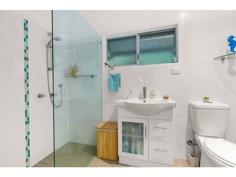 1 Barron Gorge Road, Caravonica QLD 4878