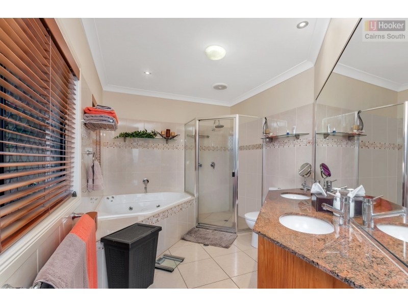 13 Senate Street, Bentley Park QLD 4869