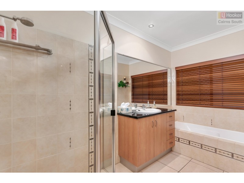 13 Senate Street, Bentley Park QLD 4869