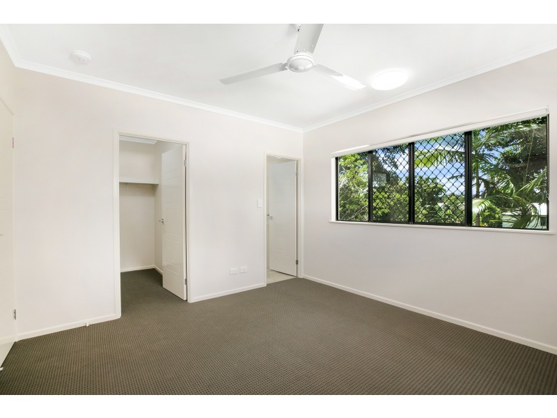 3/116 Callaghan Street, Mooroobool QLD 4870