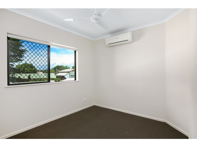 3/116 Callaghan Street, Mooroobool QLD 4870