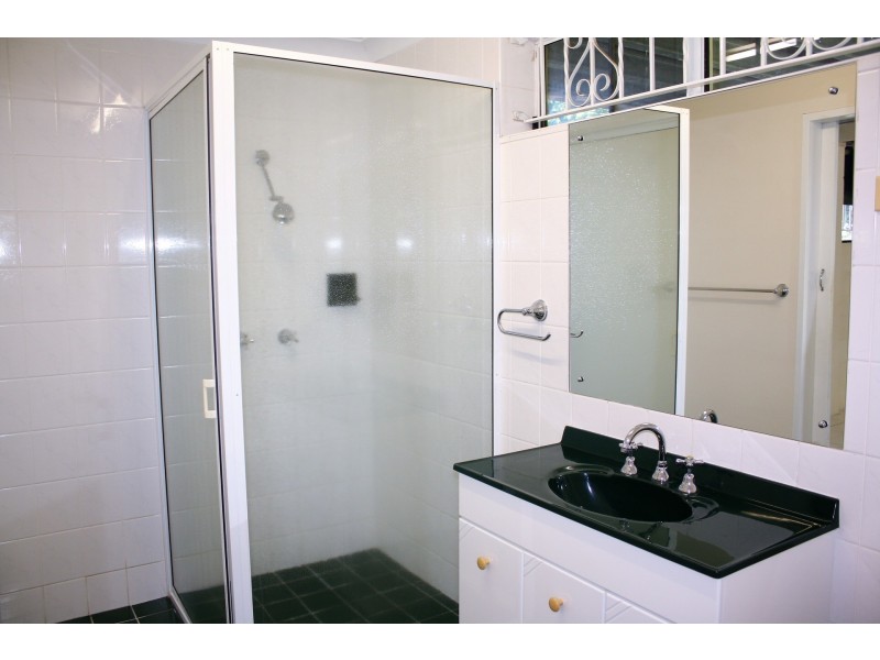 9 Mansfield Street, Earlville QLD 4870