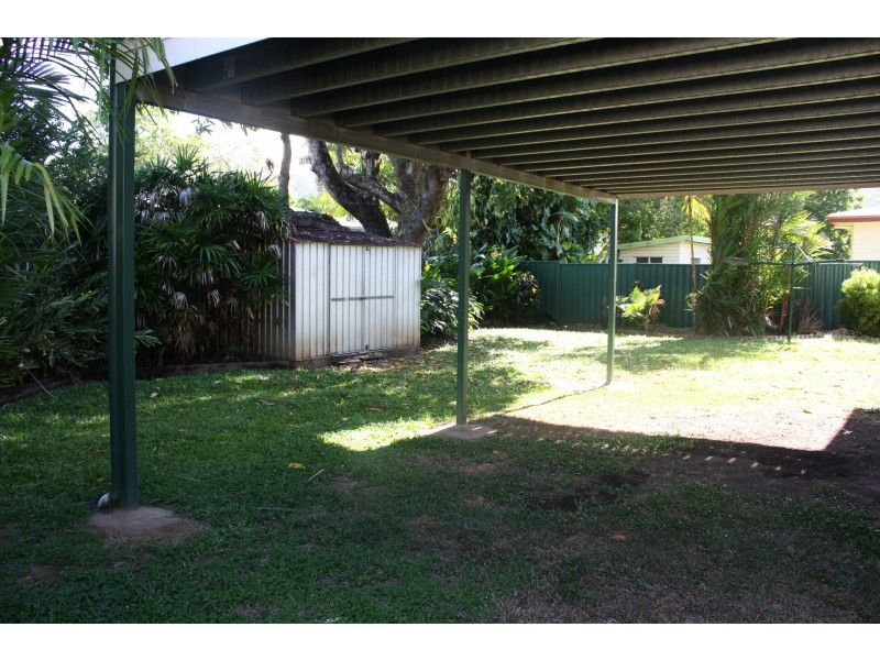 9 Mansfield Street, Earlville QLD 4870