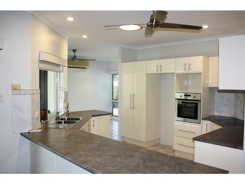 8 Bellbush Close, Mount Sheridan QLD 4868