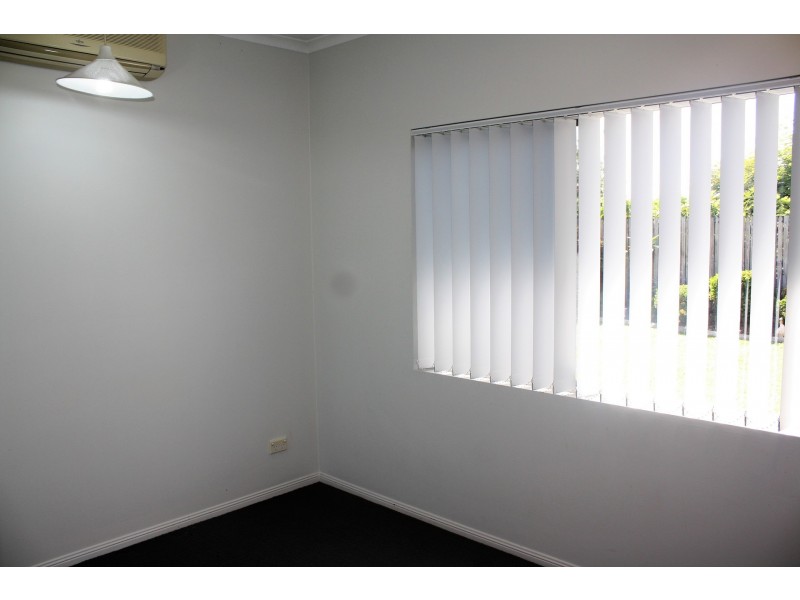 8 Bellbush Close, Mount Sheridan QLD 4868