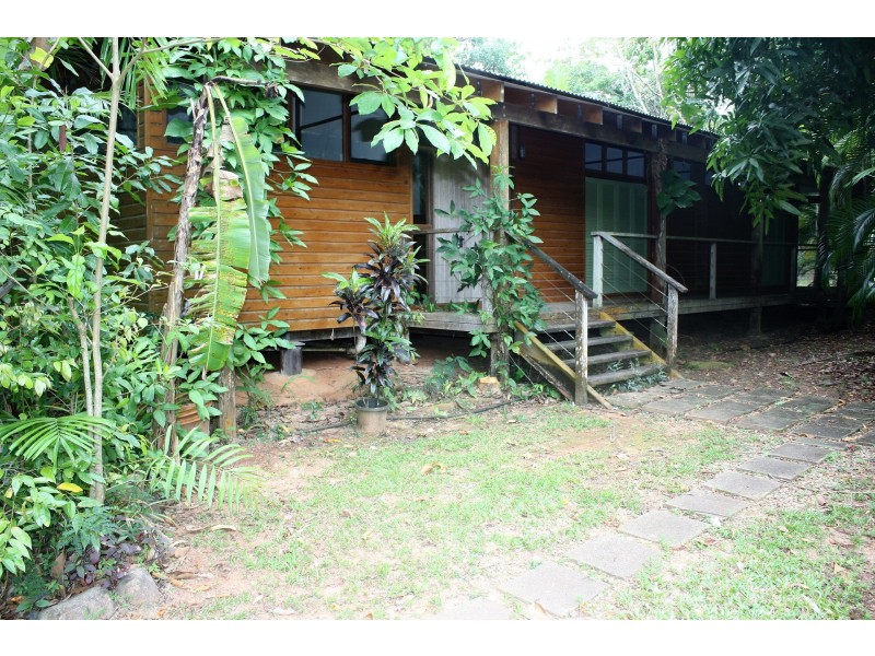 26 Blue Hills Crescent, Freshwater QLD 4870