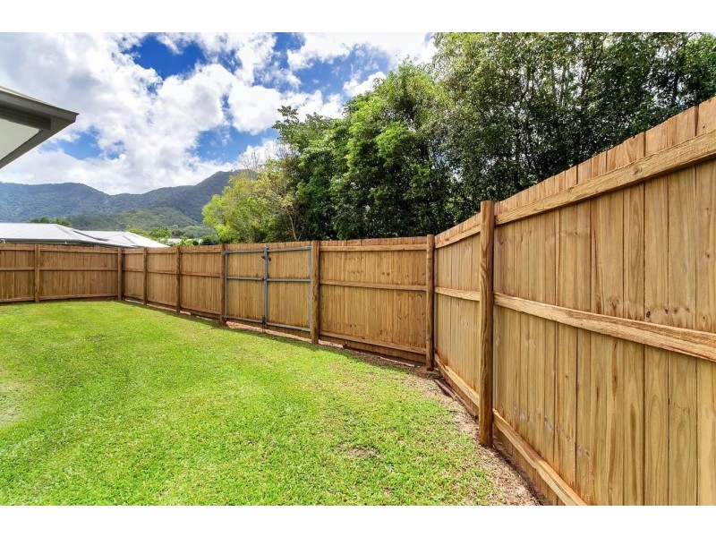 4 Fitzmaurice Drive, Bentley Park QLD 4869